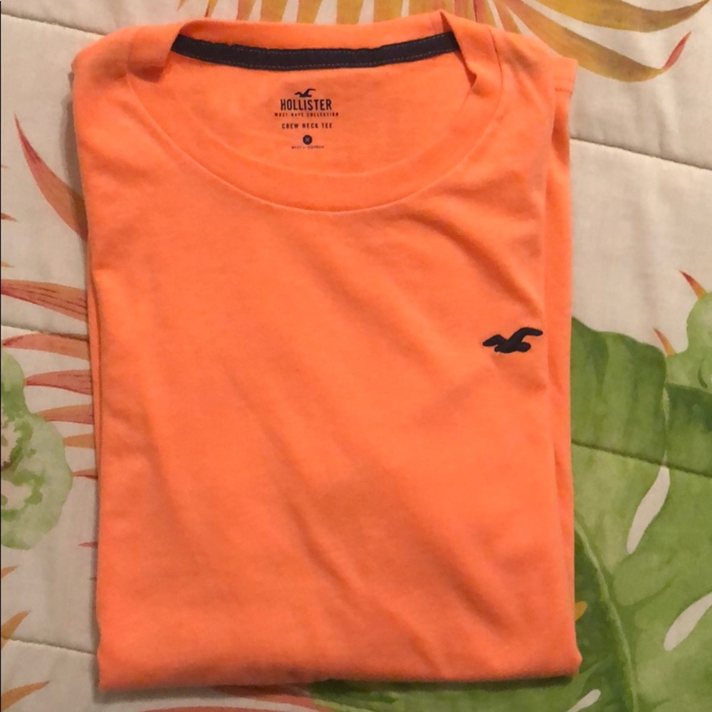 Hollister Must-Have Collection size M